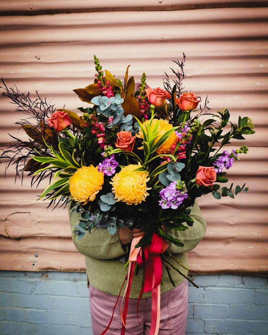 Super Deluxe Seasonal Bouquet Super Deluxe Seasonal Bouquet